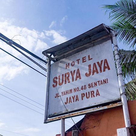 Reddoorz Near Sentani Airport Jayapura Hotel Kültér fotó